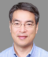 이사 정현식